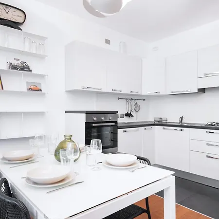 Easylife-appartamento Con Terrazzo In Porta Romana Апартаменты Милан