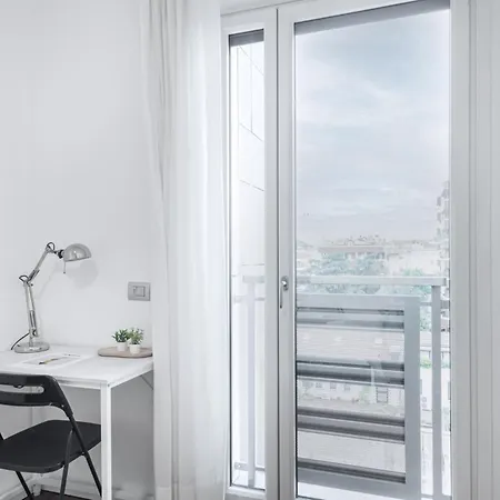 Easylife-appartamento Con Terrazzo In Porta Romana Апартаменты *